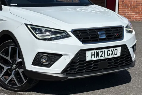 HW21GXO SEAT Arona 1.0 TSI FR Sport DSG Euro 6 (s/s) 5dr Thumbnail #10