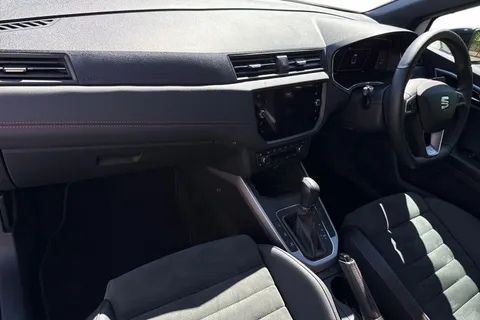 HW21GXO SEAT Arona 1.0 TSI FR Sport DSG Euro 6 (s/s) 5dr Thumbnail #16