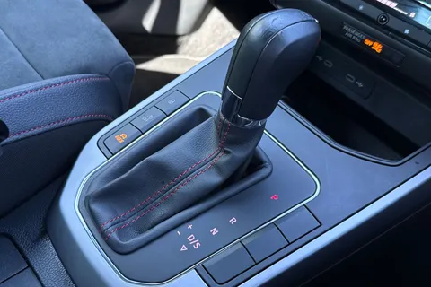 HW21GXO SEAT Arona 1.0 TSI FR Sport DSG Euro 6 (s/s) 5dr Thumbnail #24