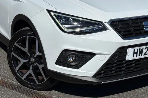 HW21GXO SEAT Arona 1.0 TSI FR Sport DSG Euro 6 (s/s) 5dr Thumbnail #26