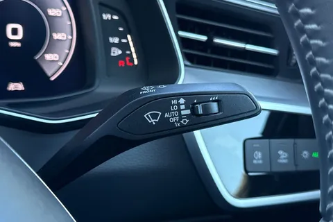 GP19JFY Audi A6 Saloon S line 40 TDI  204 PS S tronic Thumbnail #33
