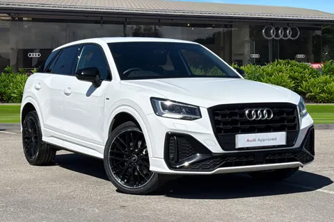 PK71HTO Audi Q2 Black Edition 35 TFSI  150 PS 6-speed Thumbnail #2