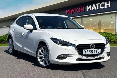 YP66YVO Mazda Mazda3 2.2 SKYACTIV-D Sport Nav Auto Euro 6 (s/s) 5dr Thumbnail #2
