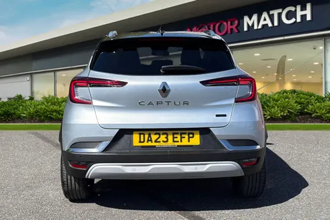 DA23EFP Renault Captur 1.6 E-TECH techno Auto Euro 6 (s/s) 5dr Thumbnail #5