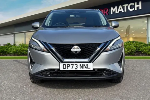 DP73NNL Nissan Qashqai 1.3 DIG-T MHEV N-Connecta XTRON Euro 6 (s/s) 5dr Thumbnail #7