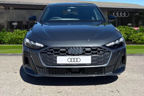  Audi A5 2.0 TDI Black Edition Saloon S Tronic Euro 6 (s/s) 5dr Thumbnail #6
