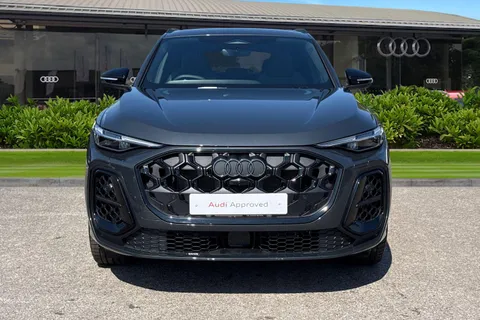 DK26URV Audi Q5 SUV Edition 1 TDI quattro 204 PS S tronic Thumbnail #7