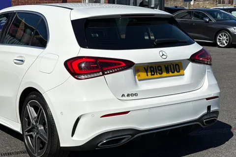 YB19WUO Mercedes-Benz A Class 1.3 A200 AMG Line (Premium) Euro 6 (s/s) 5dr Thumbnail #9