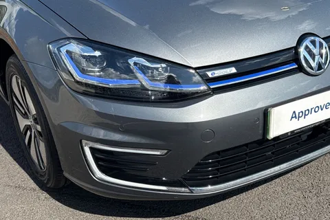 9 of 43 for Volkswagen E-Golf 99kW e-35kWh 5dr Auto