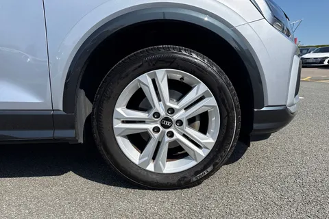 DP21KLA Audi Q2 Sport 35 TFSI  150 PS 6-speed Thumbnail #11