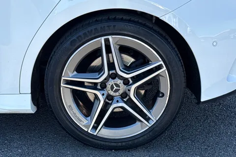 YB19WUO Mercedes-Benz A Class 1.3 A200 AMG Line (Premium) Euro 6 (s/s) 5dr Thumbnail #13