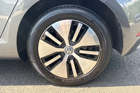 13 of 43 for Volkswagen E-Golf 99kW e-35kWh 5dr Auto
