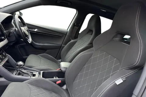 GL23AEF Škoda Karoq 1.5 TSI ACT SportLine DSG Euro 6 (s/s) 5dr Thumbnail #17