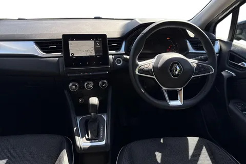 DA23EFP Renault Captur 1.6 E-TECH techno Auto Euro 6 (s/s) 5dr Thumbnail #19