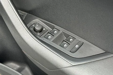 GL23AEF Škoda Karoq 1.5 TSI ACT SportLine DSG Euro 6 (s/s) 5dr Thumbnail #22