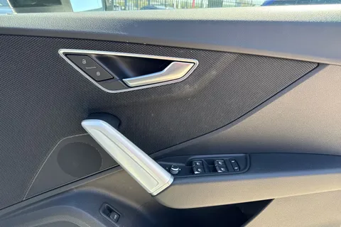 PK71HTO Audi Q2 Black Edition 35 TFSI  150 PS 6-speed Thumbnail #22