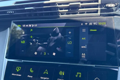 KM25PXP PEUGEOT 308 SW 1.2 GT e-DSC6 Euro 6 (s/s) 5dr Thumbnail #22