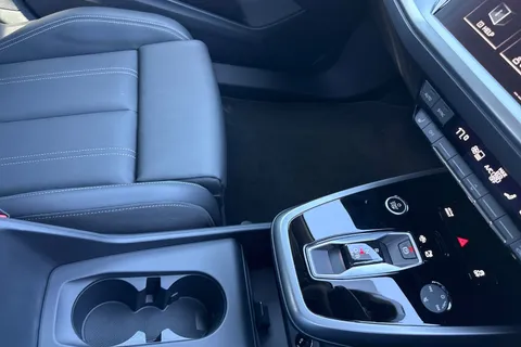 22 of 56 for Audi Q4 e-tron 40 Sport Auto 5dr 82kWh