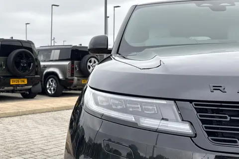  Land Rover Range Rover Sport 3.0 D300 MHEV Dynamic SE Auto 4WD Euro 6 (s/s) 5dr Thumbnail #24