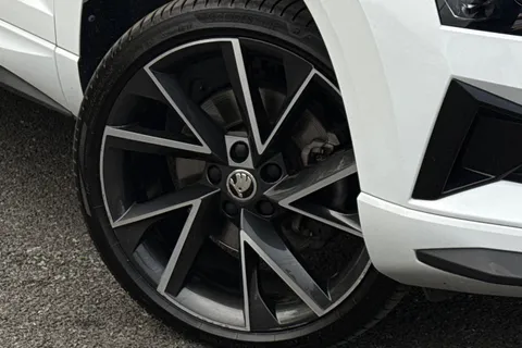 GL23AEF Škoda Karoq 1.5 TSI ACT SportLine DSG Euro 6 (s/s) 5dr Thumbnail #28