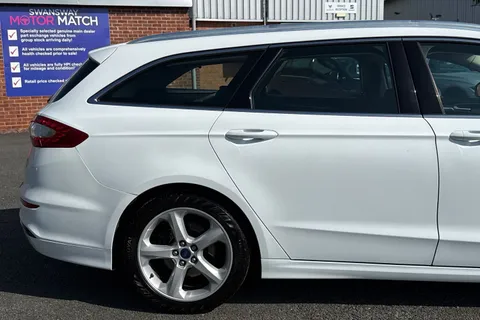 30 of 55 for Ford Mondeo 1.5T EcoBoost Titanium Euro 6 (s/s) 5dr