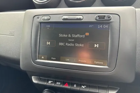 30 of 41 for Dacia Duster 1.6 SCe Comfort Euro 6 (s/s) 5dr