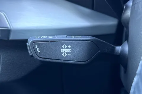 PK71HTO Audi Q2 Black Edition 35 TFSI  150 PS 6-speed Thumbnail #32