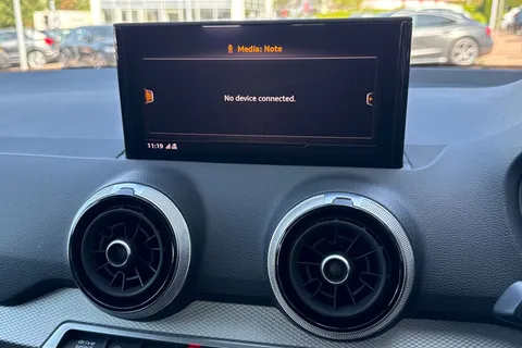 DP21KLA Audi Q2 Sport 35 TFSI  150 PS 6-speed Thumbnail #33
