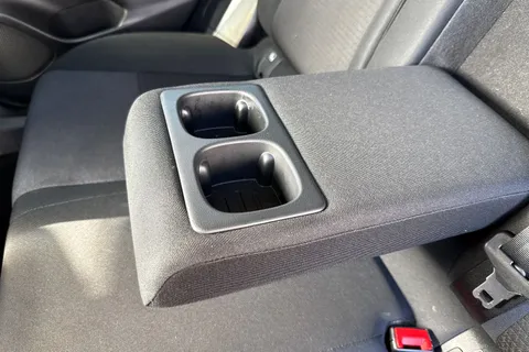 DP73NNL Nissan Qashqai 1.3 DIG-T MHEV N-Connecta XTRON Euro 6 (s/s) 5dr Thumbnail #34