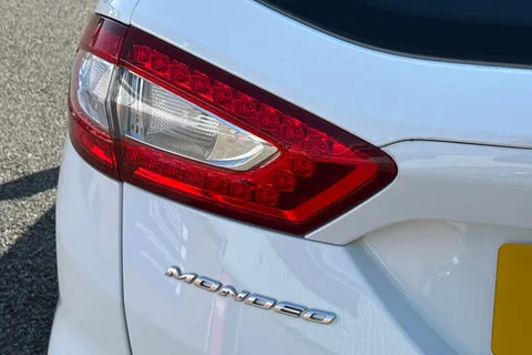 33 of 55 for Ford Mondeo 1.5T EcoBoost Titanium Euro 6 (s/s) 5dr