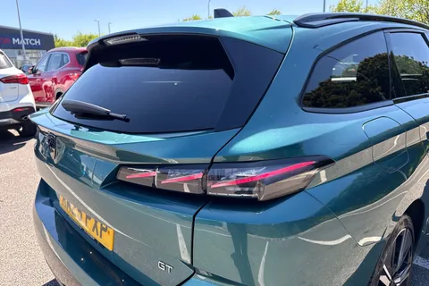 KM25PXP PEUGEOT 308 SW 1.2 GT e-DSC6 Euro 6 (s/s) 5dr Thumbnail #32