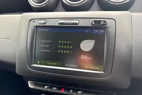 33 of 41 for Dacia Duster 1.6 SCe Comfort Euro 6 (s/s) 5dr