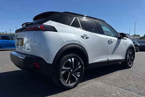 33 of 66 for PEUGEOT e-2008 50kWh GT Auto 5dr (7kW Charger)