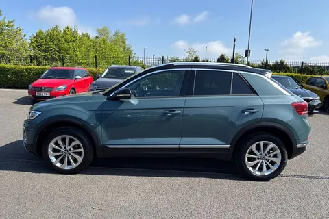 SG23UCP Volkswagen T-Roc 1.0 TSI Style Euro 6 (s/s) 5dr Thumbnail #37