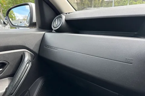 36 of 41 for Dacia Duster 1.6 SCe Comfort Euro 6 (s/s) 5dr