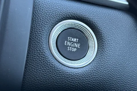 DA23EFP Renault Captur 1.6 E-TECH techno Auto Euro 6 (s/s) 5dr Thumbnail #41