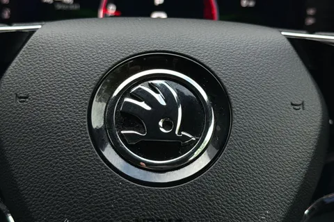 GL23AEF Škoda Karoq 1.5 TSI ACT SportLine DSG Euro 6 (s/s) 5dr Thumbnail #41