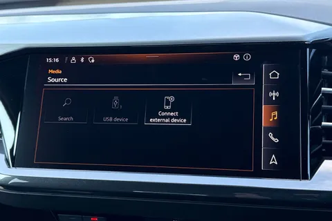 39 of 49 for Audi Q4 e-tron Q4 S line 40 e-tron 150,00 kW