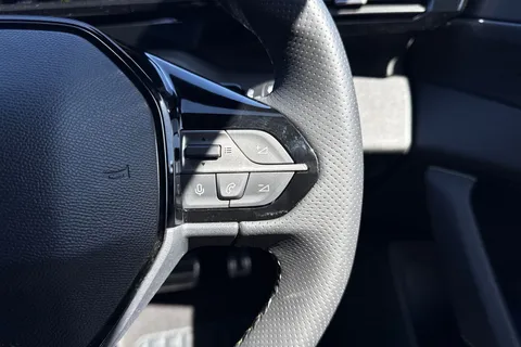 KM25PXP PEUGEOT 308 SW 1.2 GT e-DSC6 Euro 6 (s/s) 5dr Thumbnail #40