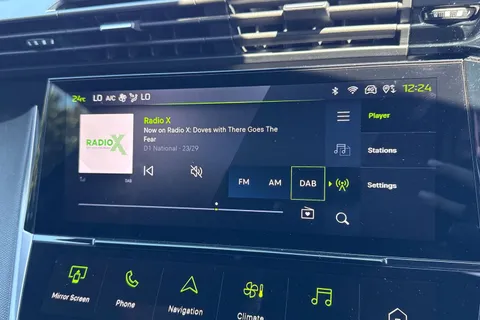 KM25PXP PEUGEOT 308 SW 1.2 GT e-DSC6 Euro 6 (s/s) 5dr Thumbnail #43