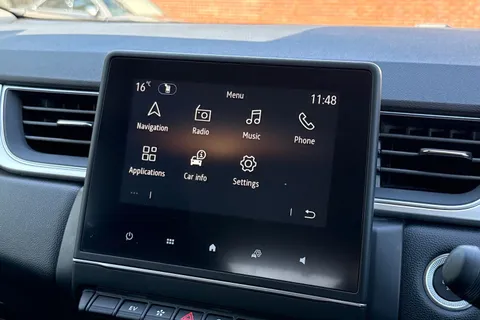 DA23EFP Renault Captur 1.6 E-TECH techno Auto Euro 6 (s/s) 5dr Thumbnail #46