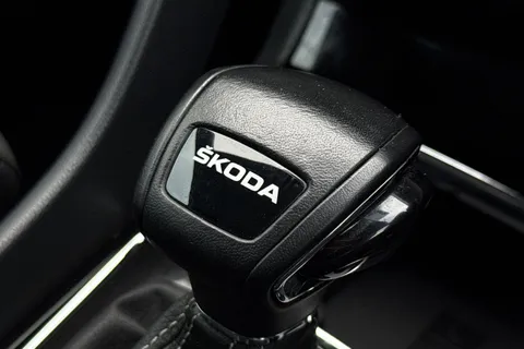 GL23AEF Škoda Karoq 1.5 TSI ACT SportLine DSG Euro 6 (s/s) 5dr Thumbnail #47