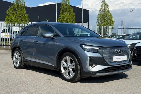 46 of 49 for Audi Q4 e-tron Q4 S line 40 e-tron 150,00 kW