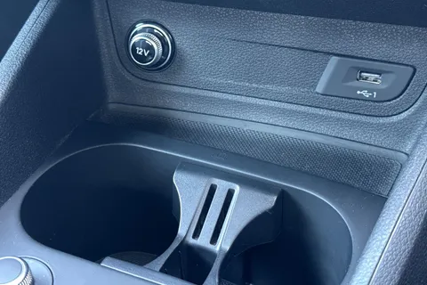 DP21KLA Audi Q2 Sport 35 TFSI  150 PS 6-speed Thumbnail #51