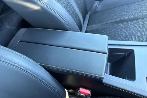 KM25PXP PEUGEOT 308 SW 1.2 GT e-DSC6 Euro 6 (s/s) 5dr Thumbnail #58