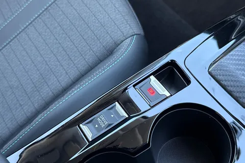 58 of 66 for PEUGEOT e-208 50kWh Allure Premium + Auto 5dr (7kW Charger)
