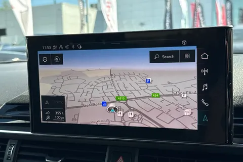 LT23NWB Audi A4 Avant Avant S line 35 TFSI  150 PS S tronic Thumbnail #18