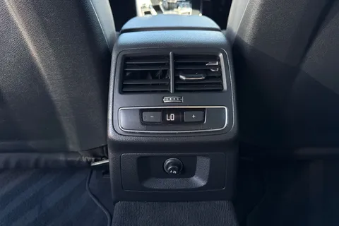 LT23NWB Audi A4 Avant Avant S line 35 TFSI  150 PS S tronic Thumbnail #37