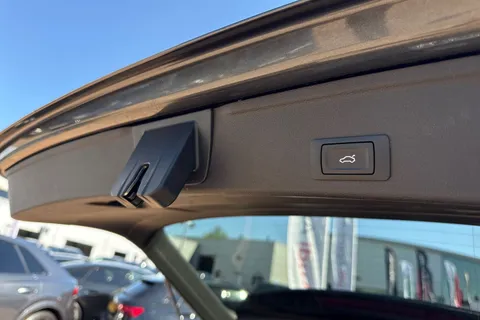 LT23NWB Audi A4 Avant Avant S line 35 TFSI  150 PS S tronic Thumbnail #40