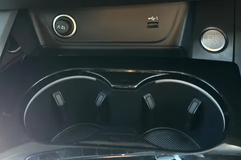 LT23NWB Audi A4 Avant Avant S line 35 TFSI  150 PS S tronic Thumbnail #60